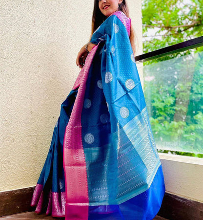Morpich Colour Banarasi Litchi Silk Saree With Blouse PieceSoft Litchi Silk Lace Border Saree