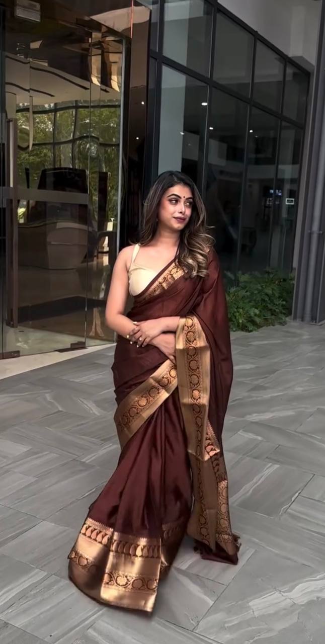 Premium Soft Lichi Silk Saree with Rich Pallu & Jacquard Work